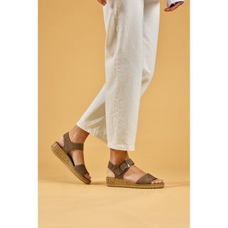 Hush Puppies Womens Ellie Sandals