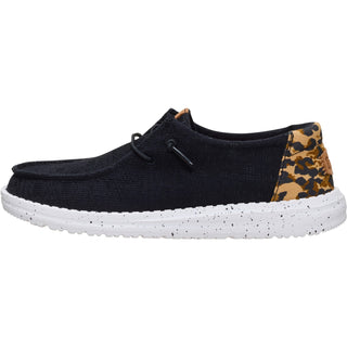 HEYDUDE Wendy Wildcat Womens Lightweight Shoes